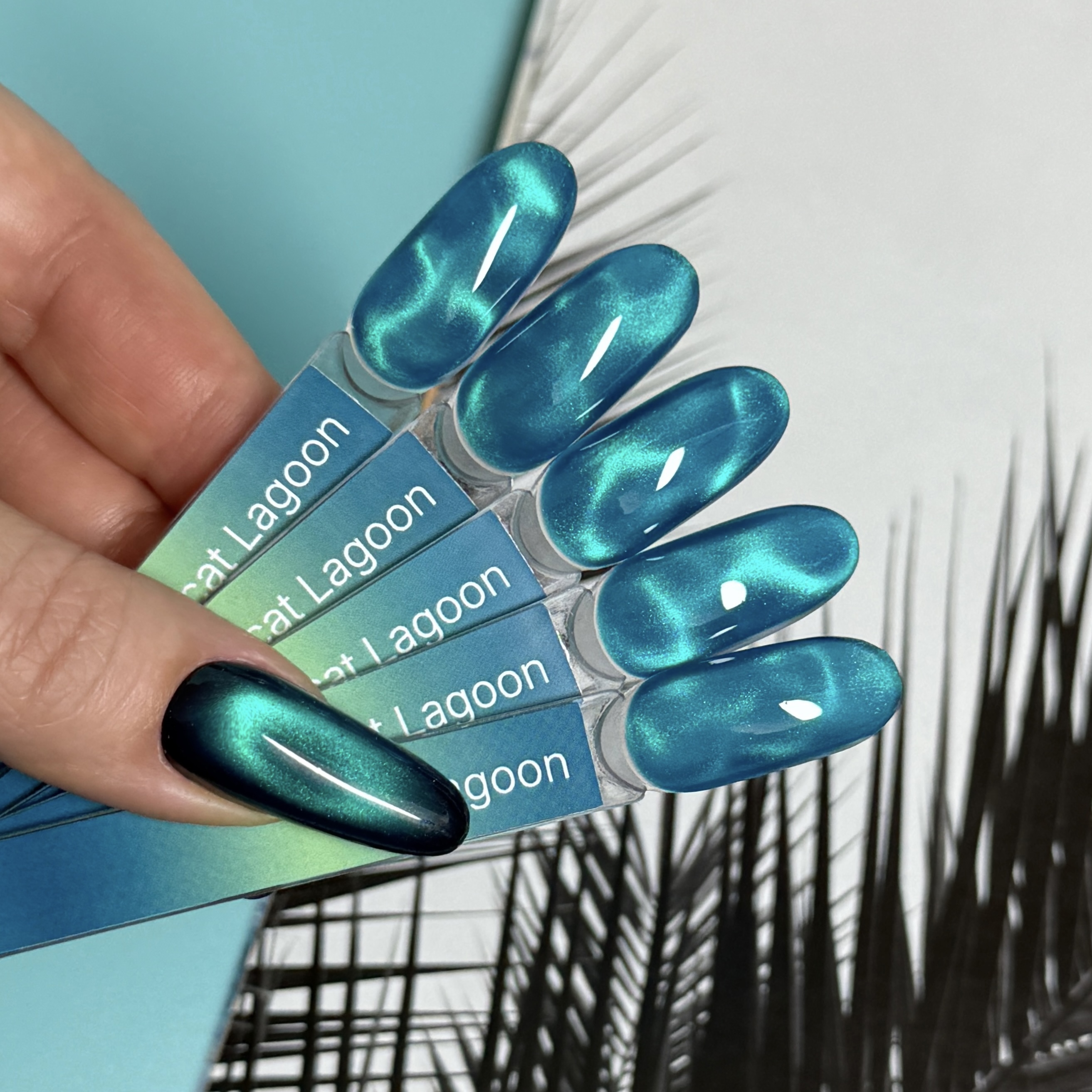 Гель-лак iPerfect Lagoon cat color, 10г