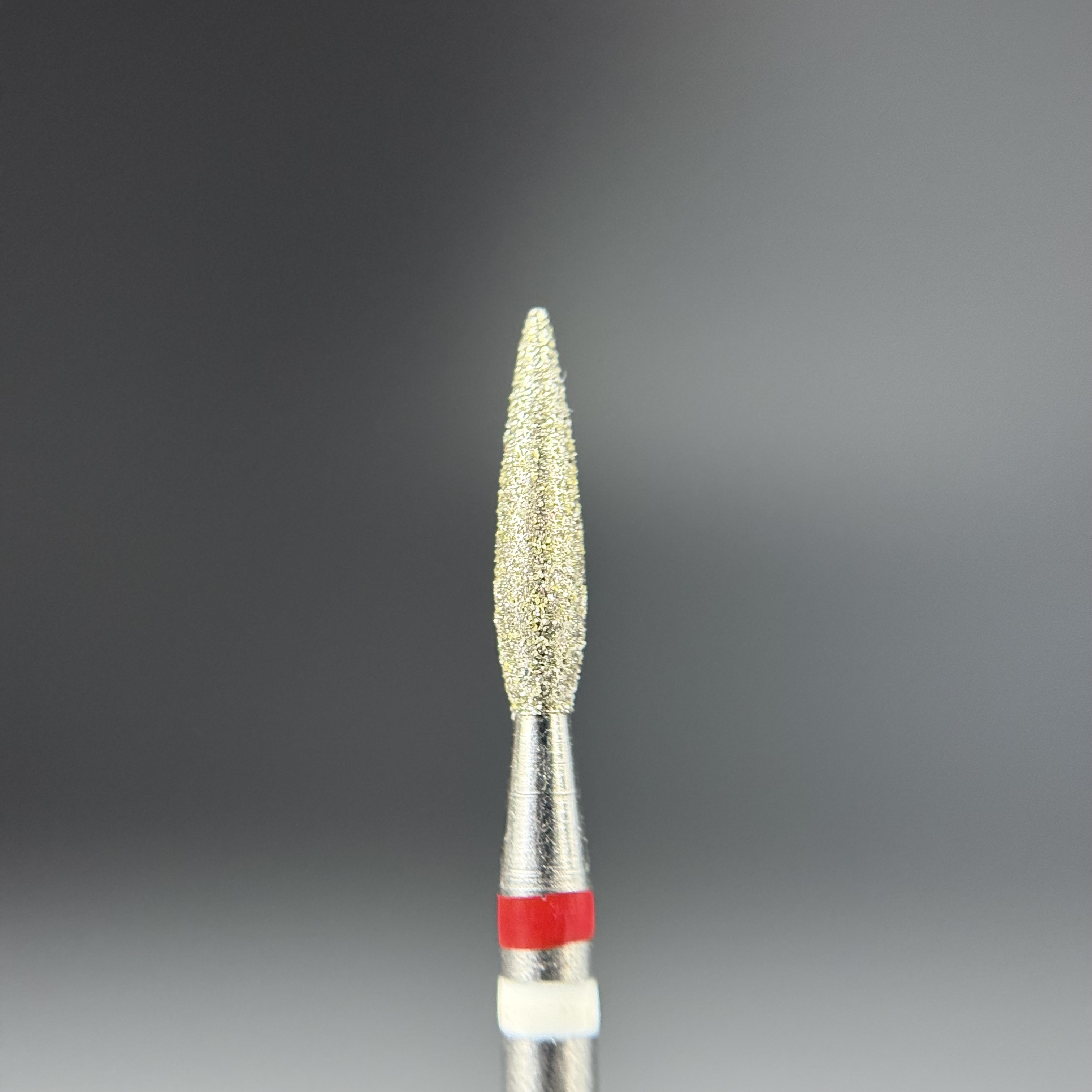 КРИСТАЛЛ Тайфун Алмазная фреза с Жемчугом (Пламя острое, каплевидное) 242.100.023М