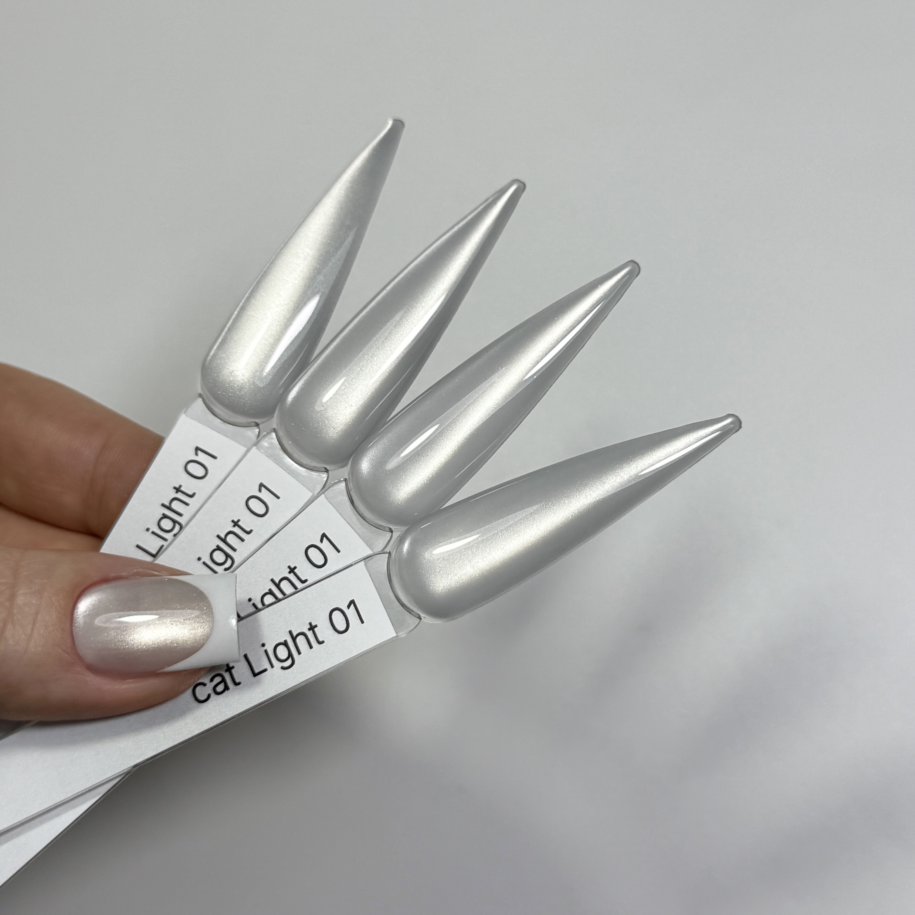 Гель-лак iPerfect Light cat color 01, 10г