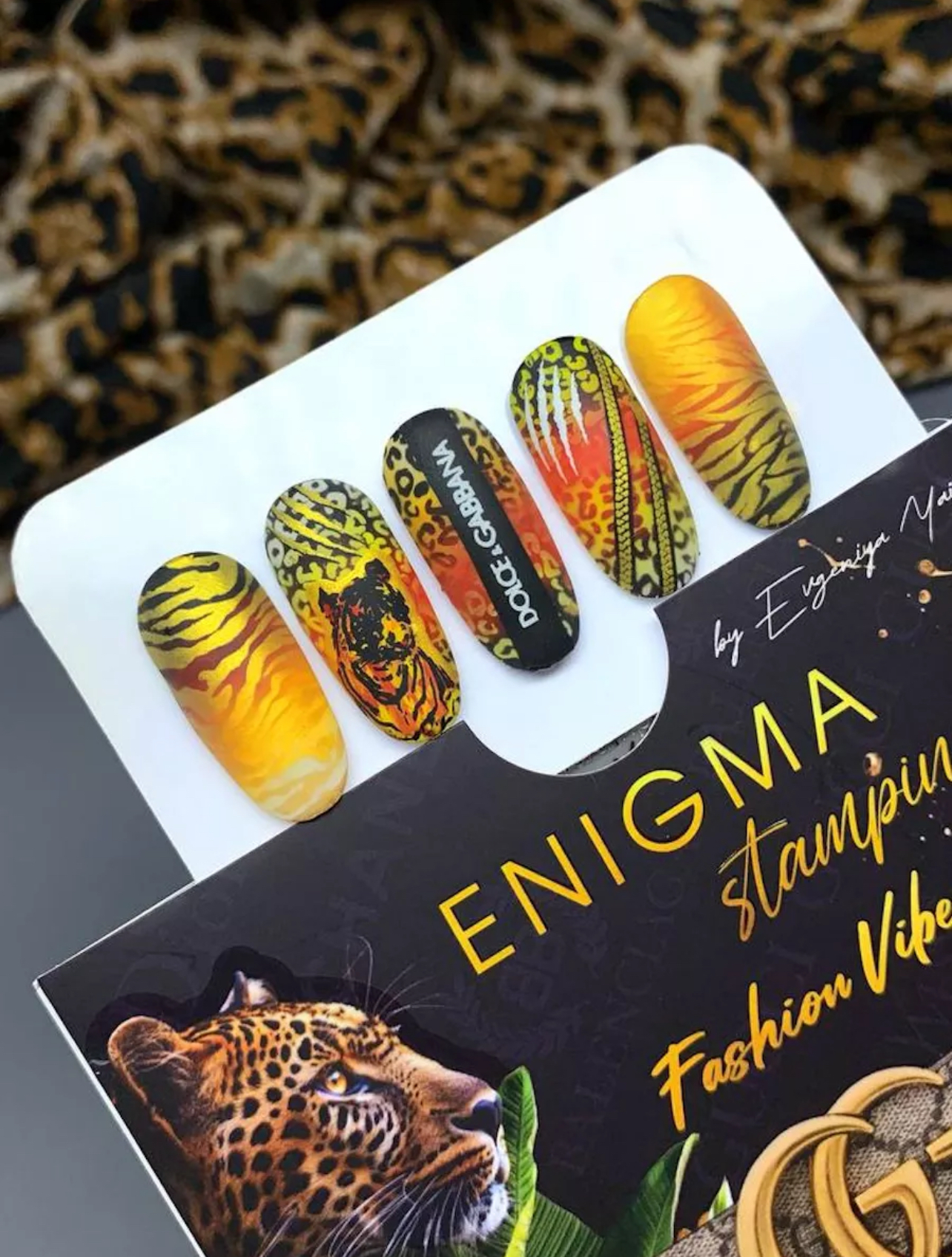 Пластина для стемпинга Enigma Stamping Fashion Vibe