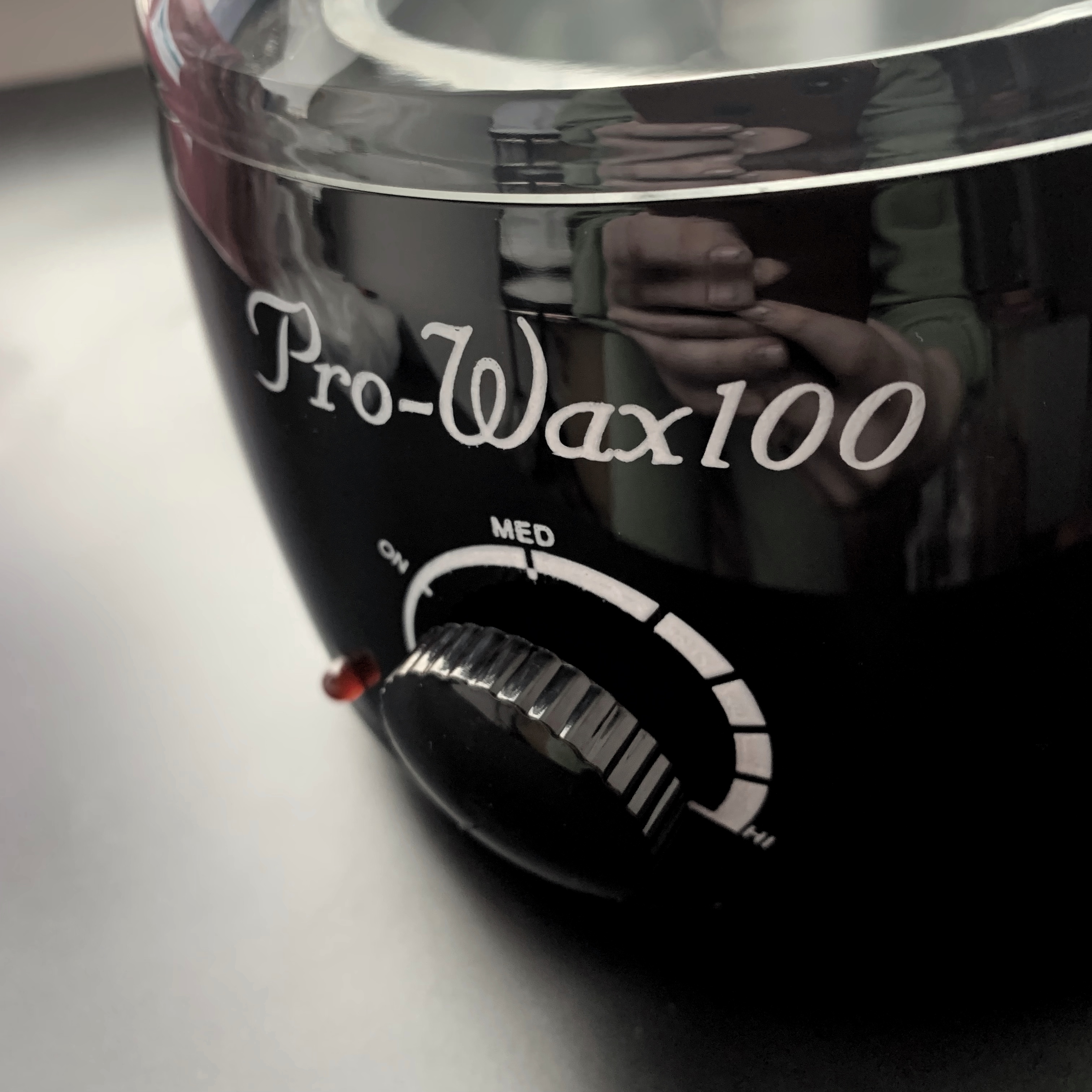 Воскоплав электрический для разогрева парафина и воска PRO-WAX 100