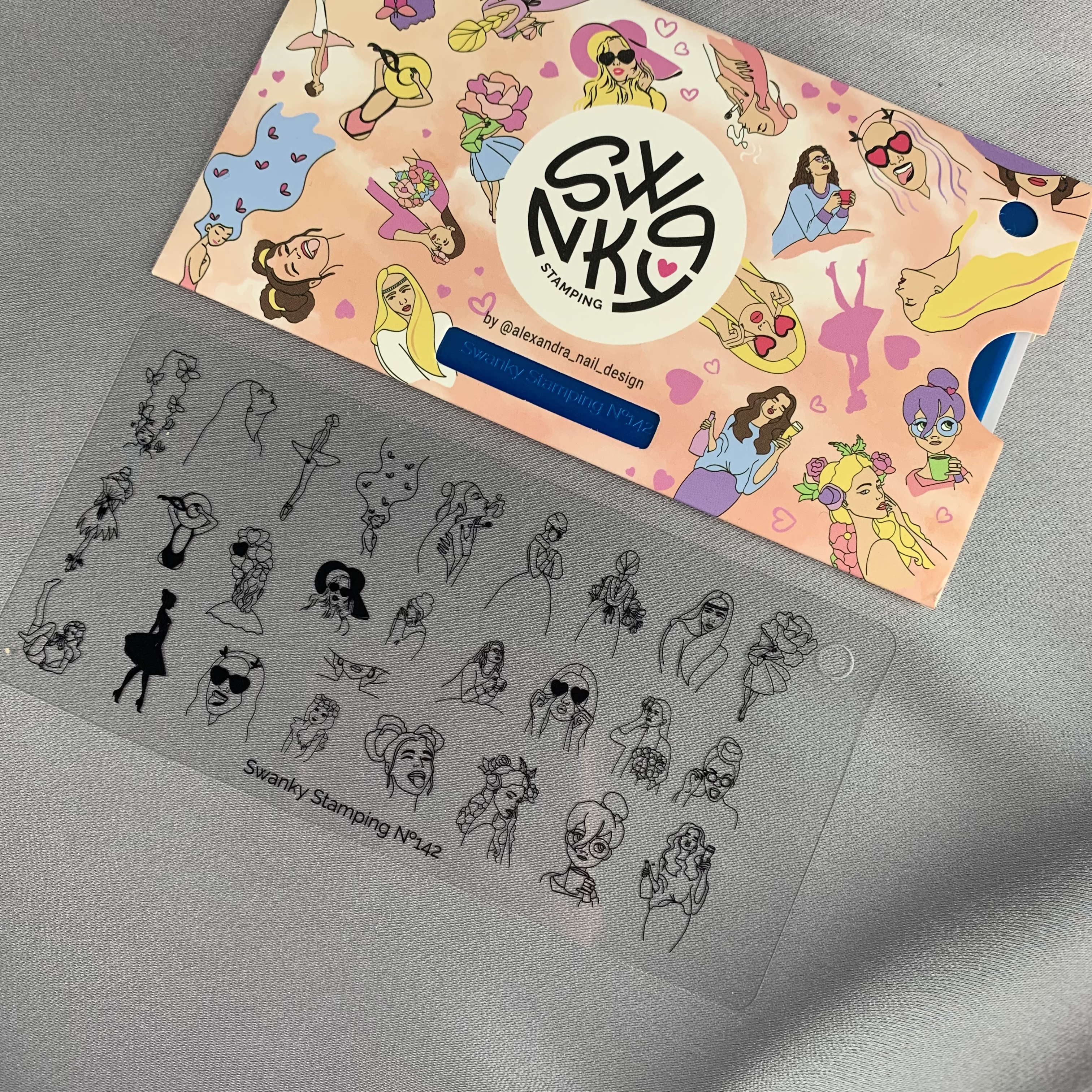 Пластина Swanky Stamping 142