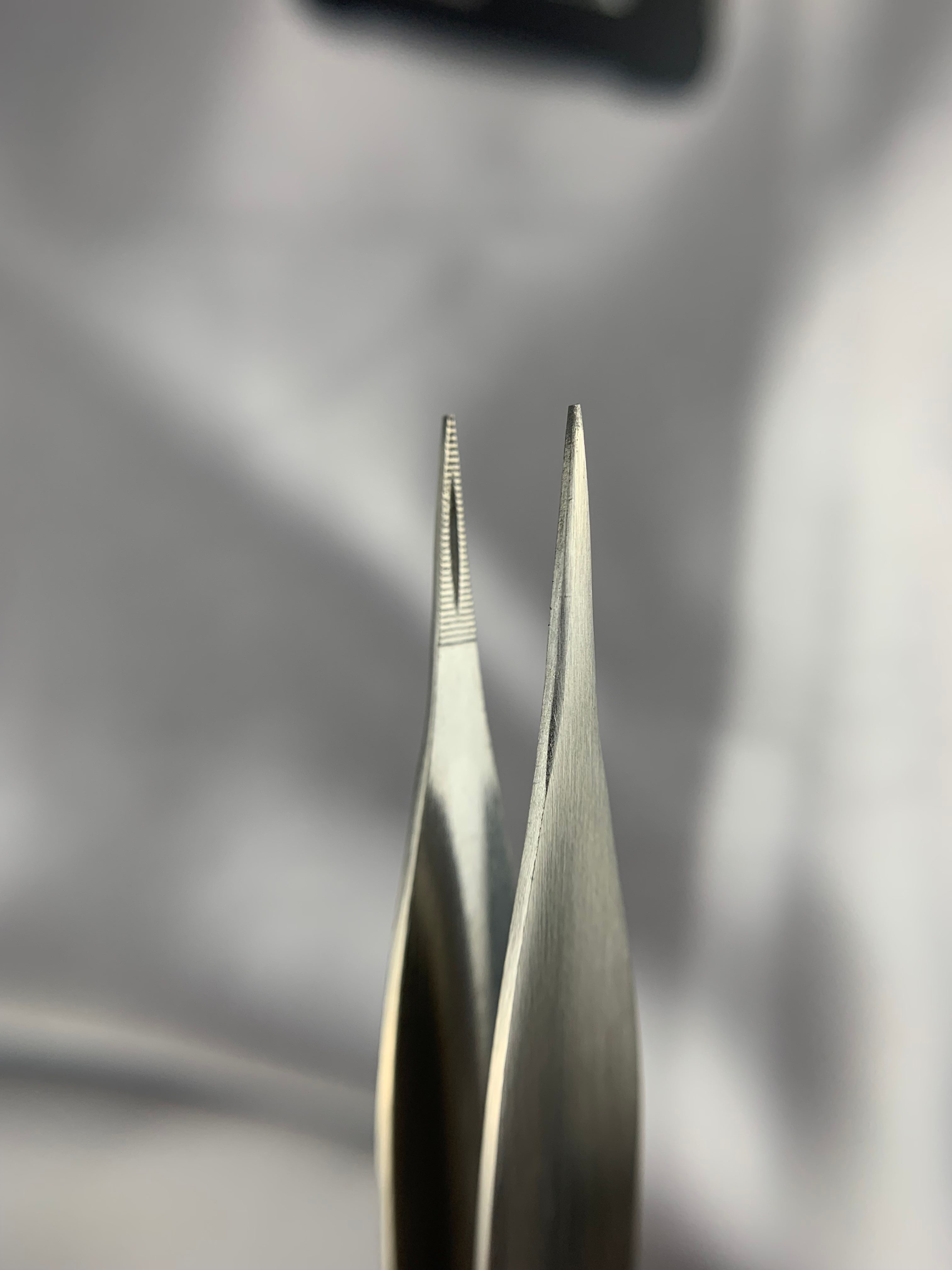 Пинцет для кожи Nippon Nippers T-06