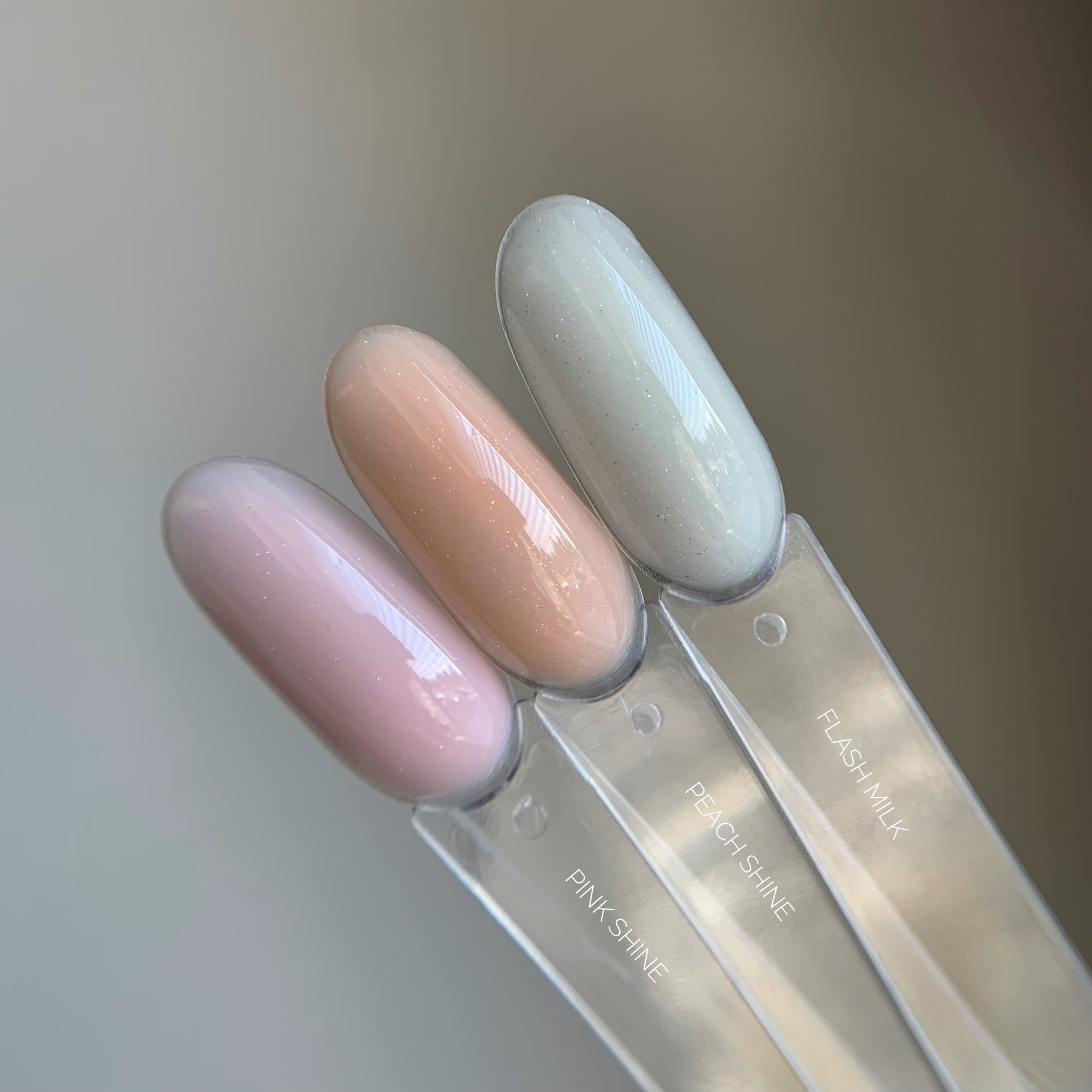 Mia Deluxe Base Pink Shine 15 мл