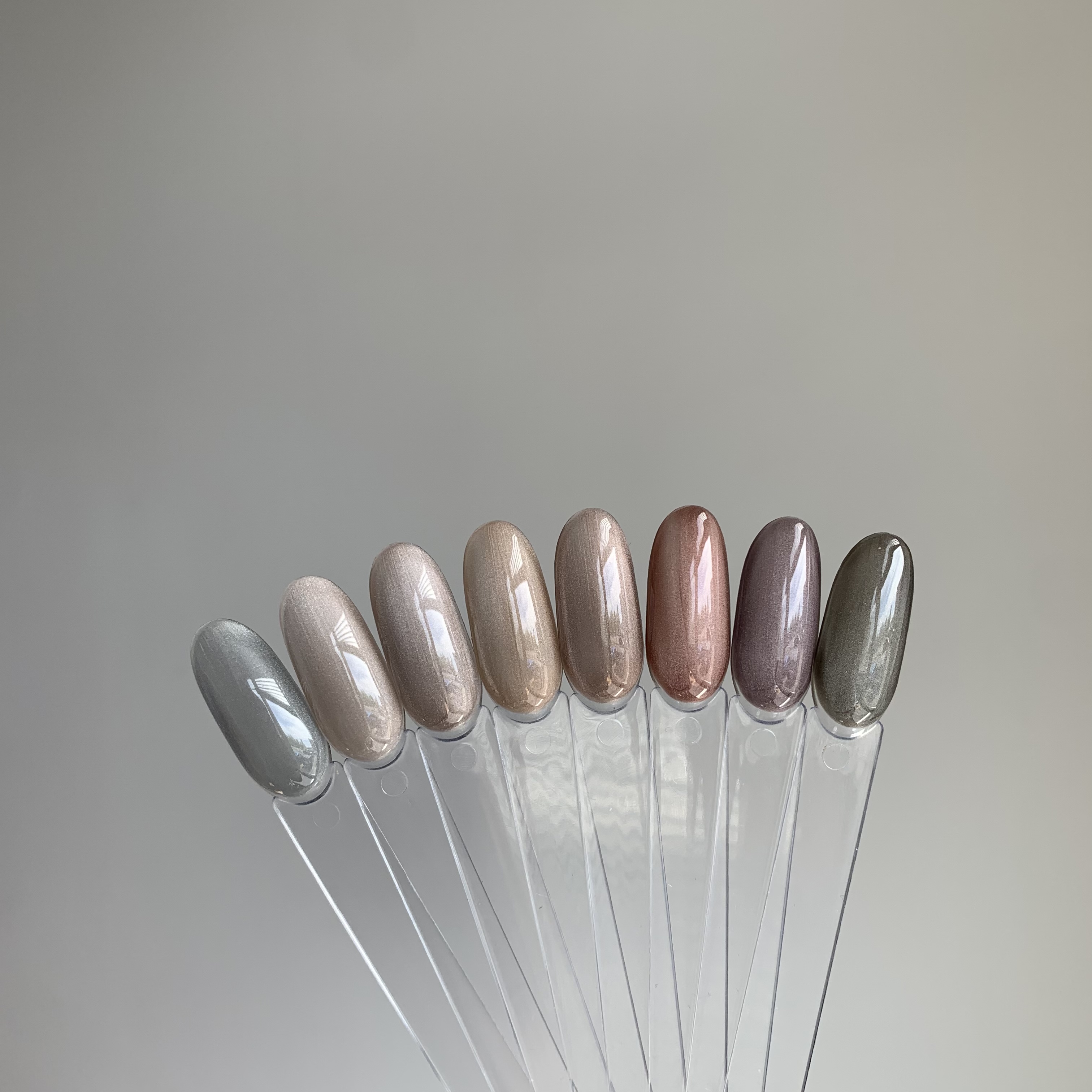 Ta2 / GEL POLISH WISH №010