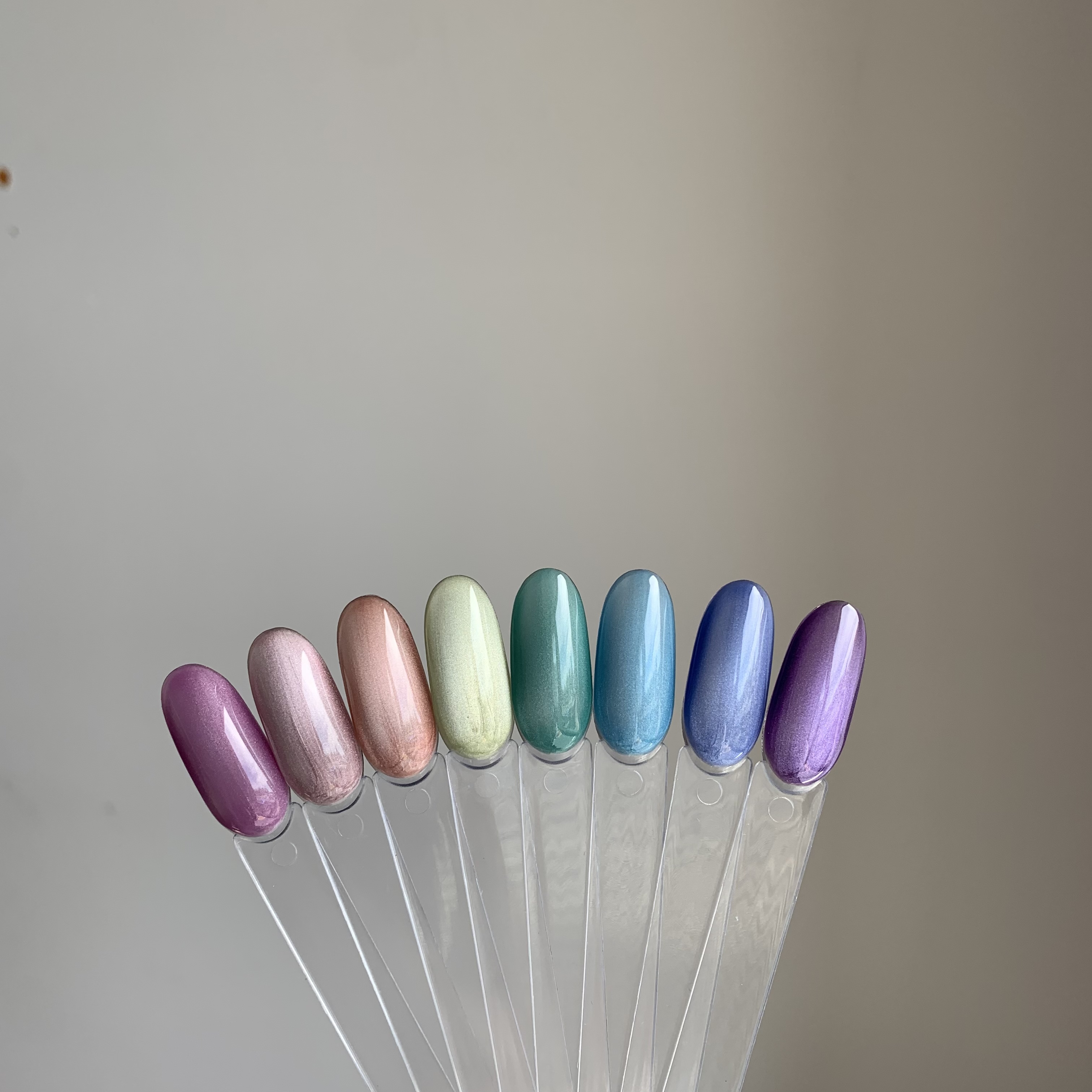Ta2 / GEL POLISH WISH №010