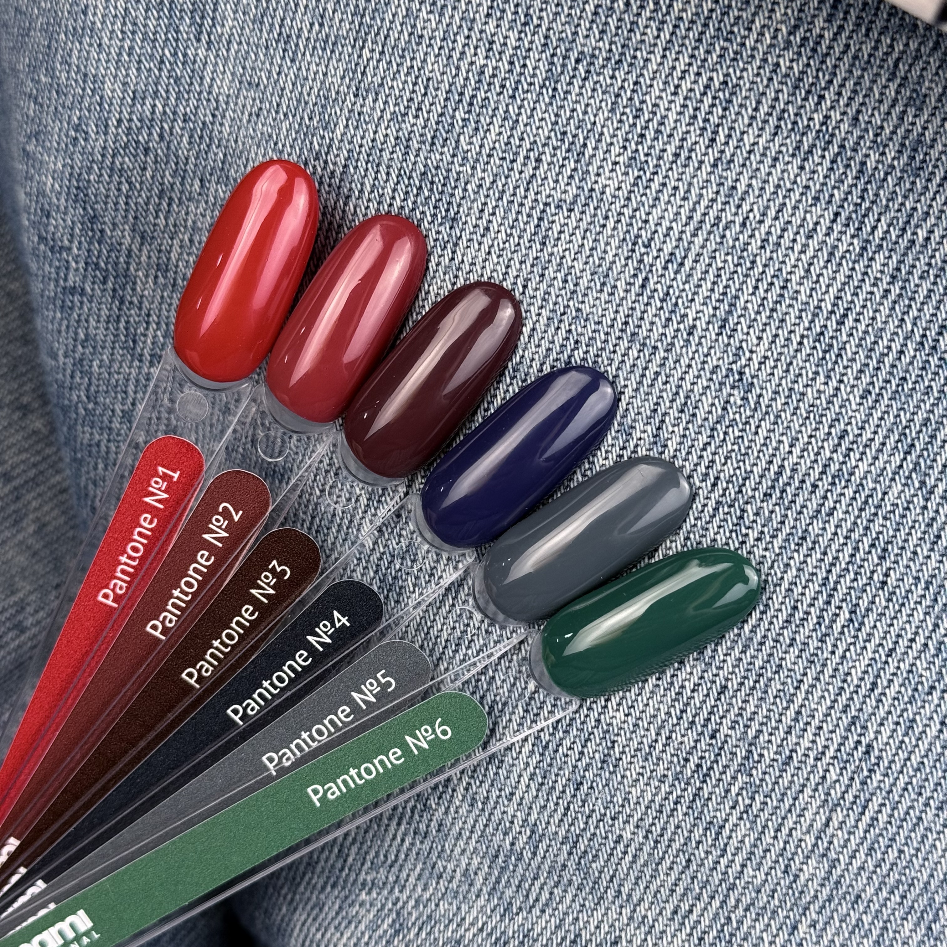 Гель-лак Monami Pantone №1 8г