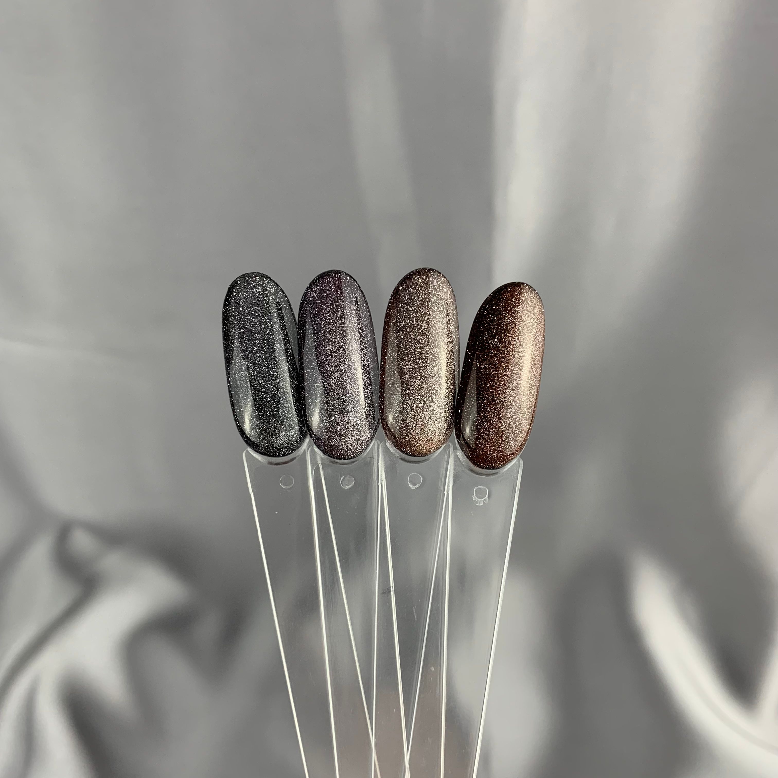Гель-лак Monami Cat Eye Light 04, 5 г