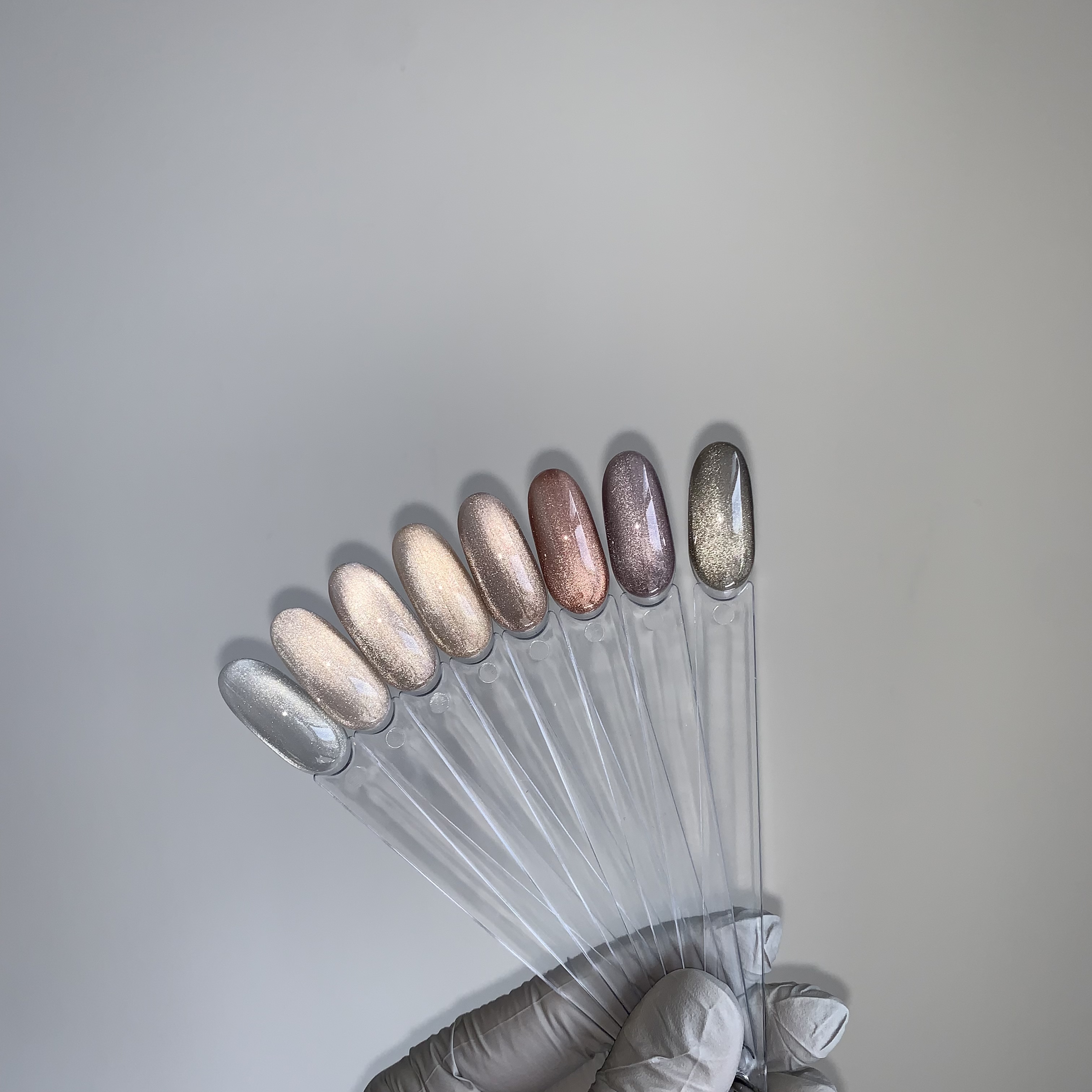 Ta2 / GEL POLISH WISH №010